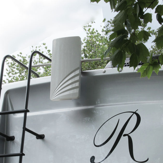 An Unlimited Antenna installed atop an RV camper.